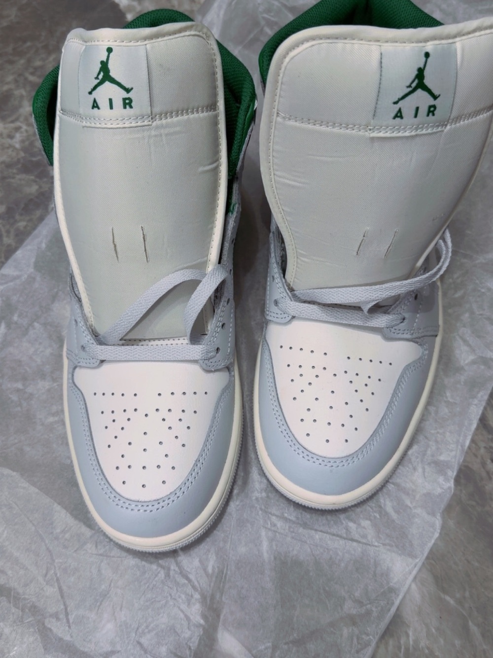 JORDAN 1 Mid White Pure Platinum Pine Green - DQ8426-142